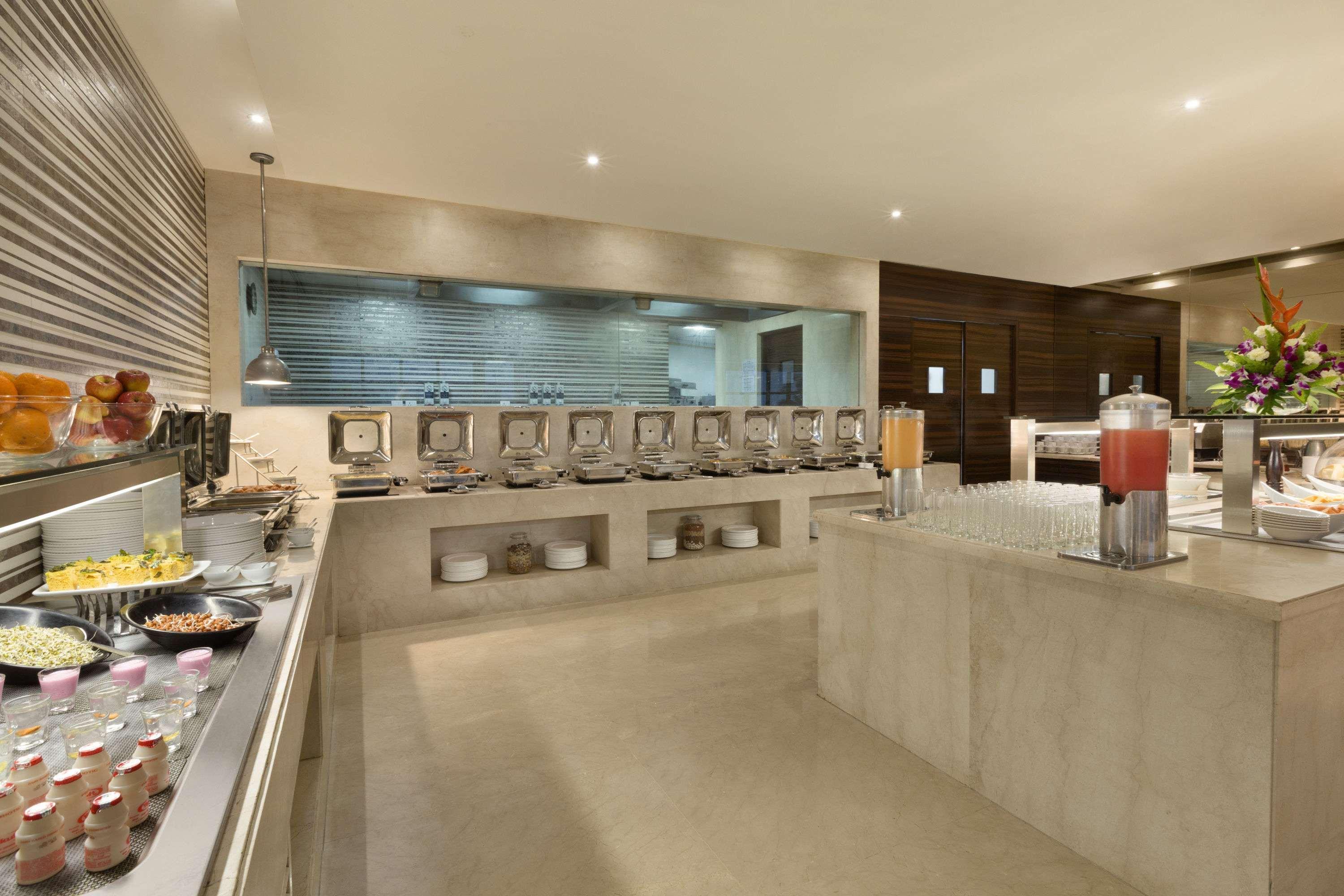 Howard Johnson By Wyndham, Hebbal, Bengaluru Exteriér fotografie