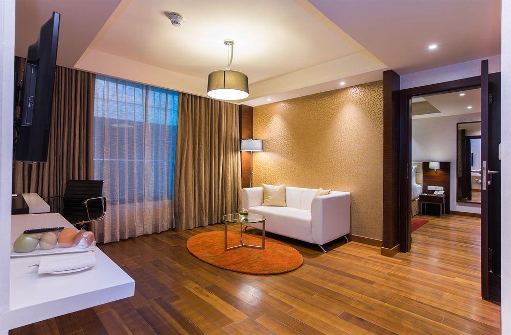 Howard Johnson By Wyndham, Hebbal, Bengaluru Exteriér fotografie