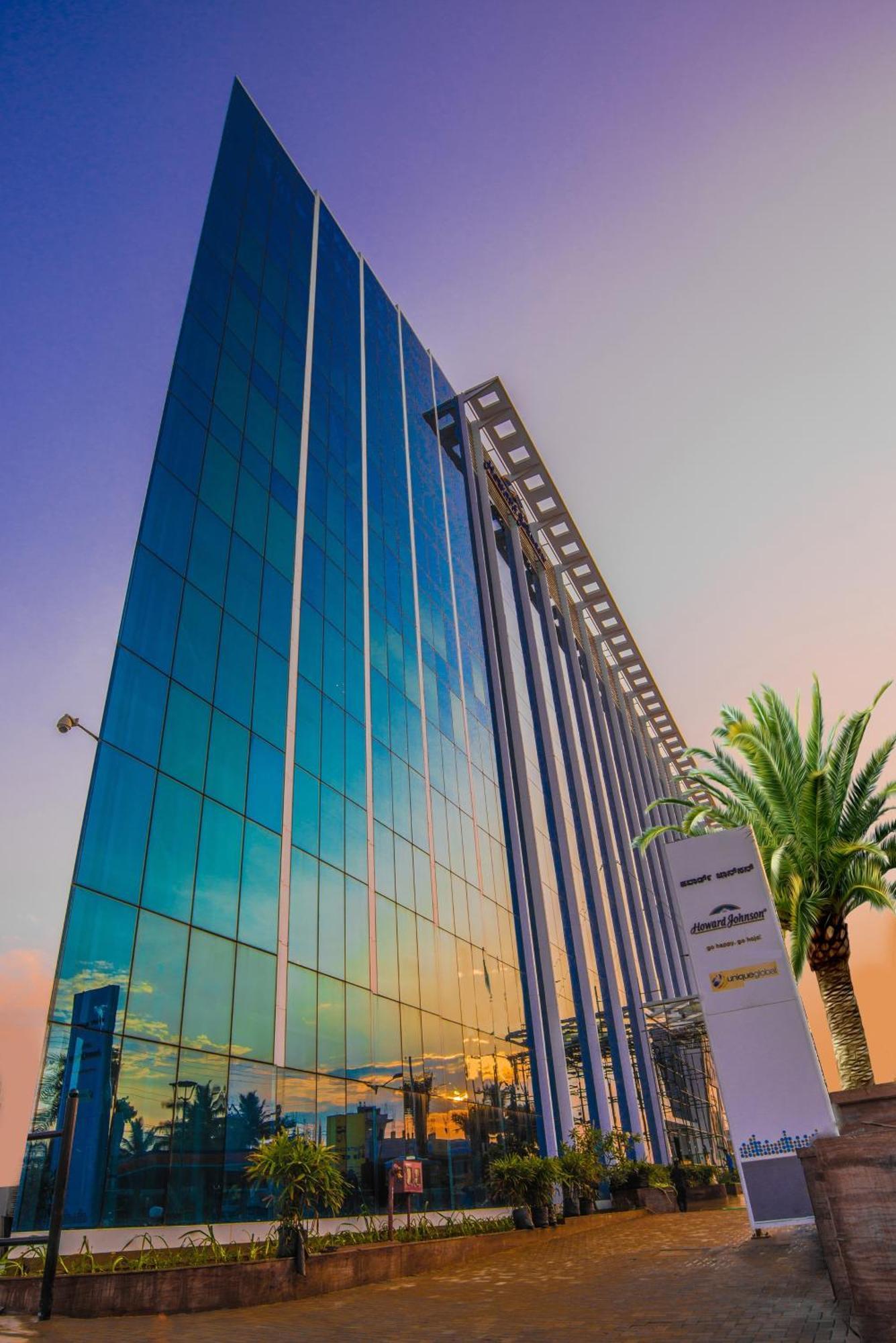 Howard Johnson By Wyndham, Hebbal, Bengaluru Exteriér fotografie