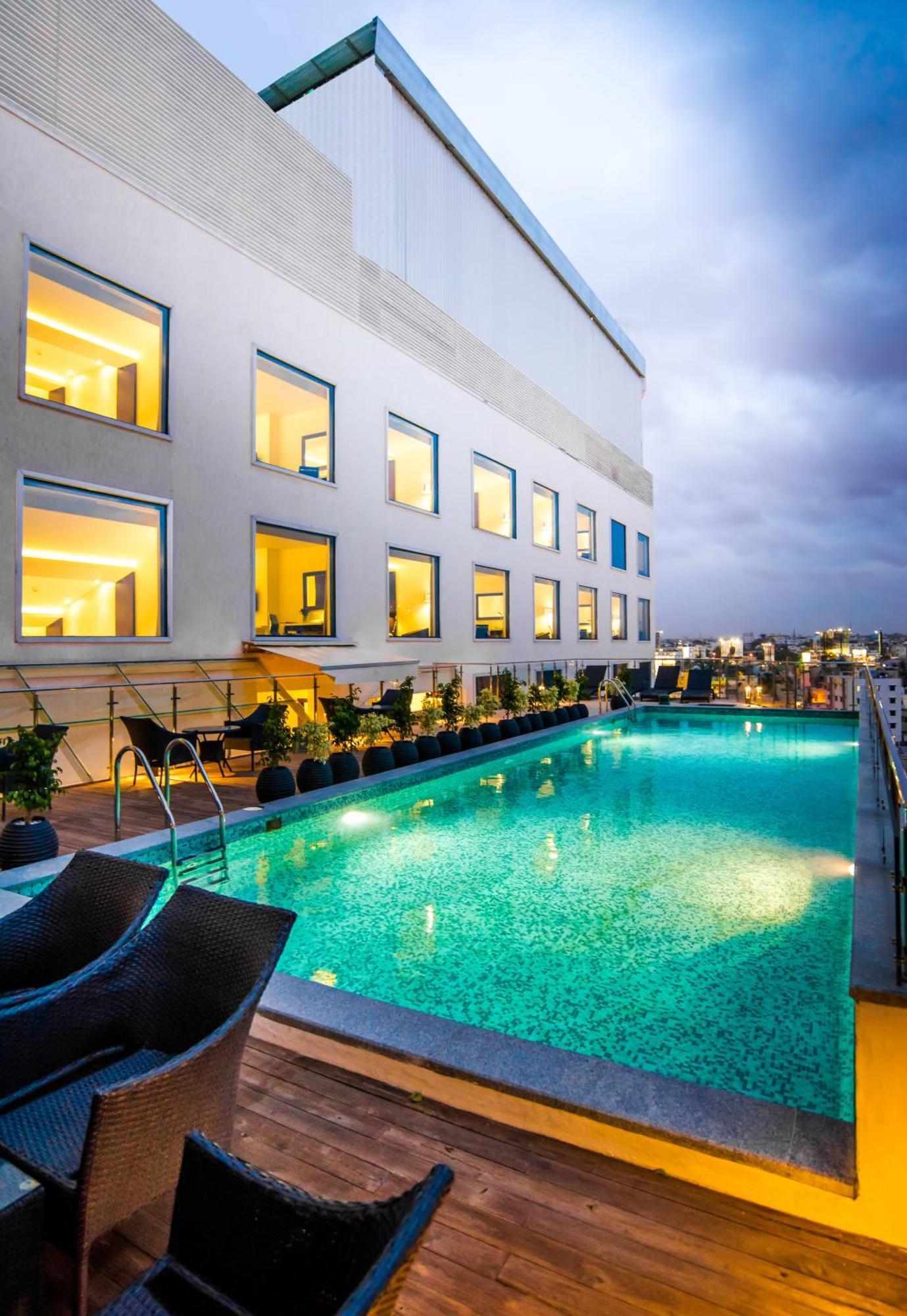 Howard Johnson By Wyndham, Hebbal, Bengaluru Exteriér fotografie