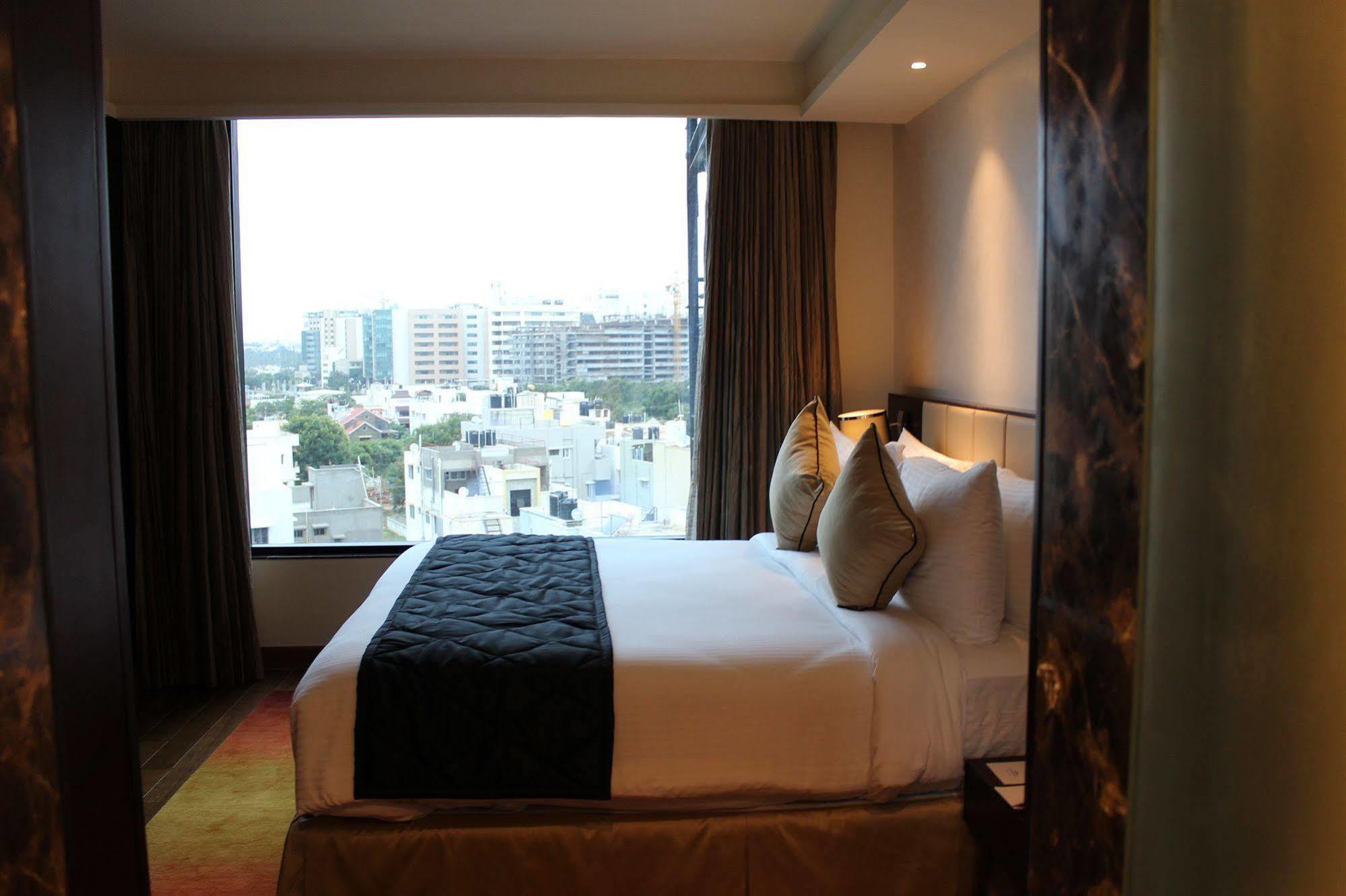 Howard Johnson By Wyndham, Hebbal, Bengaluru Exteriér fotografie