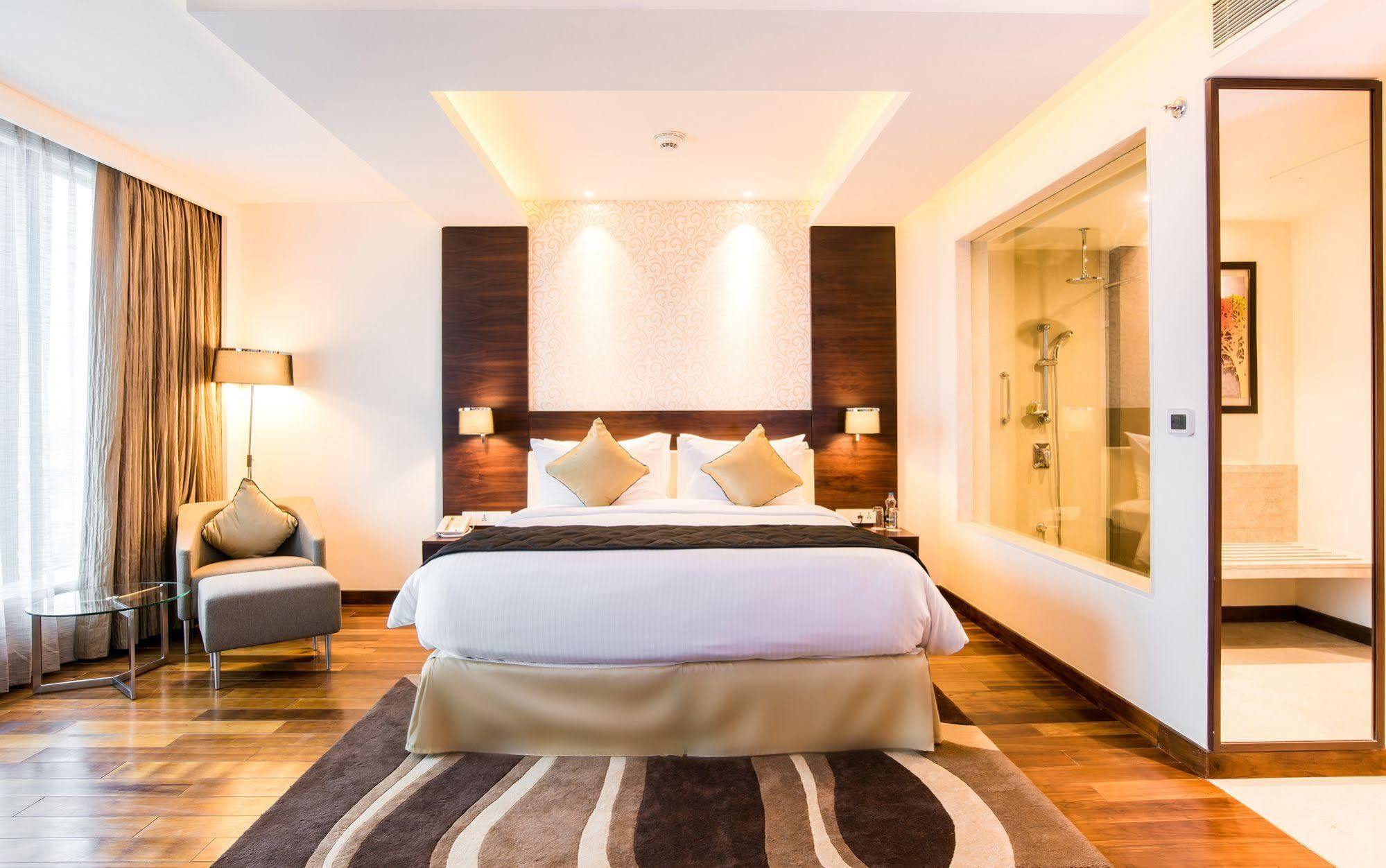 Howard Johnson By Wyndham, Hebbal, Bengaluru Exteriér fotografie