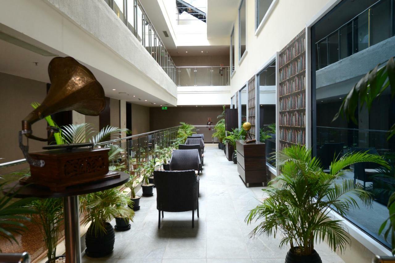 Howard Johnson By Wyndham, Hebbal, Bengaluru Exteriér fotografie